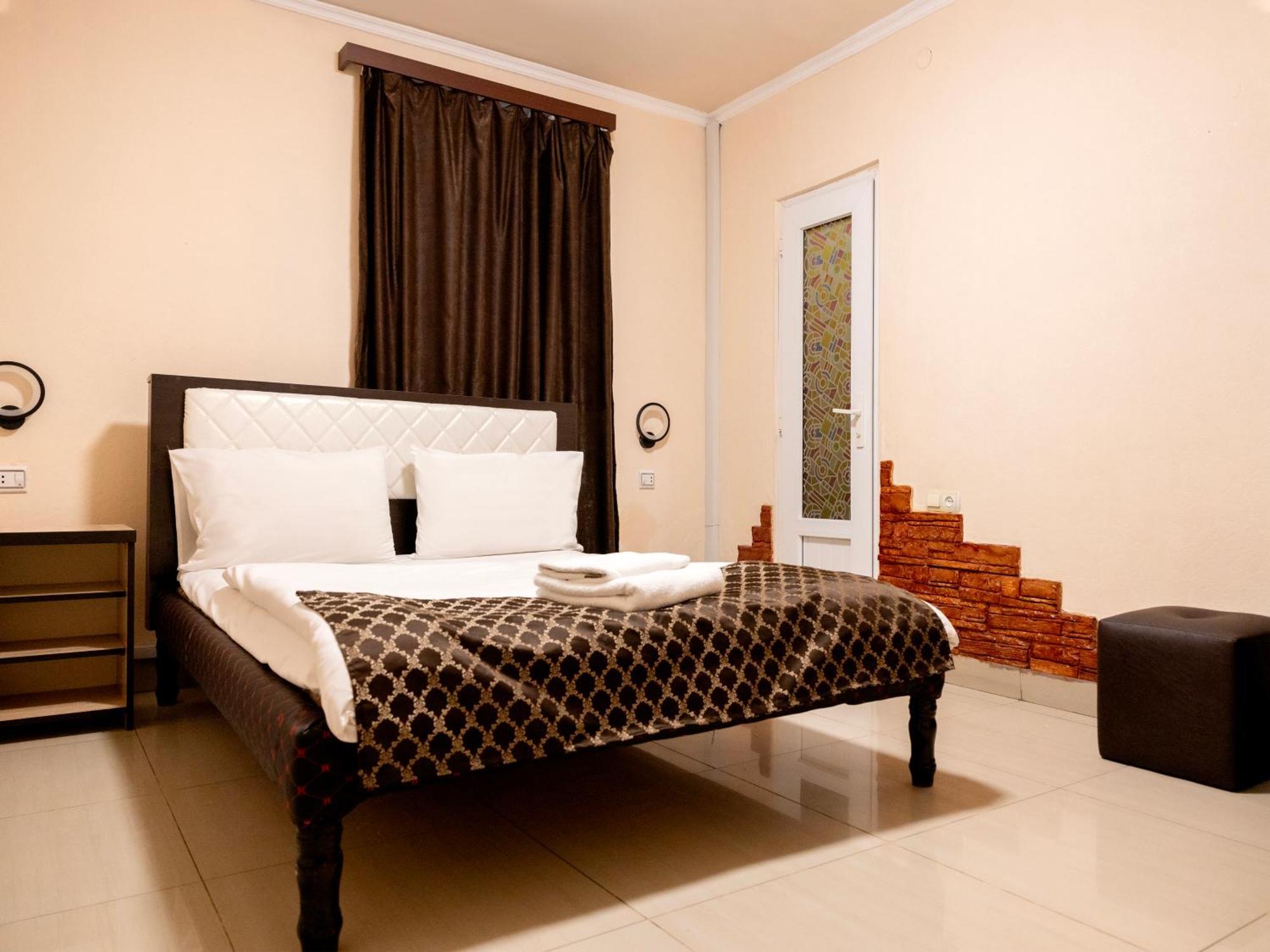 Comfort Hotel Erivan Exterior foto