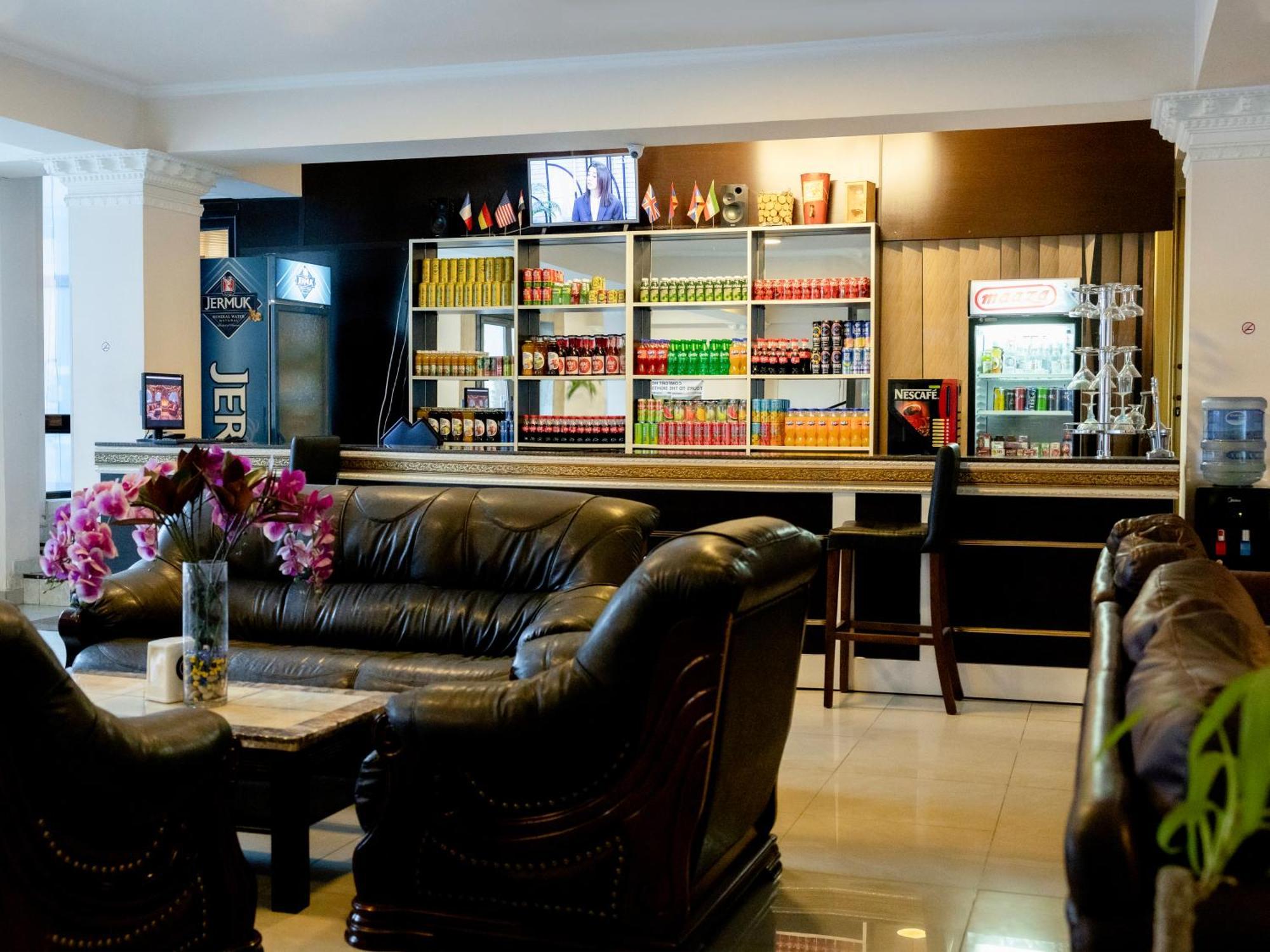 Comfort Hotel Erivan Exterior foto