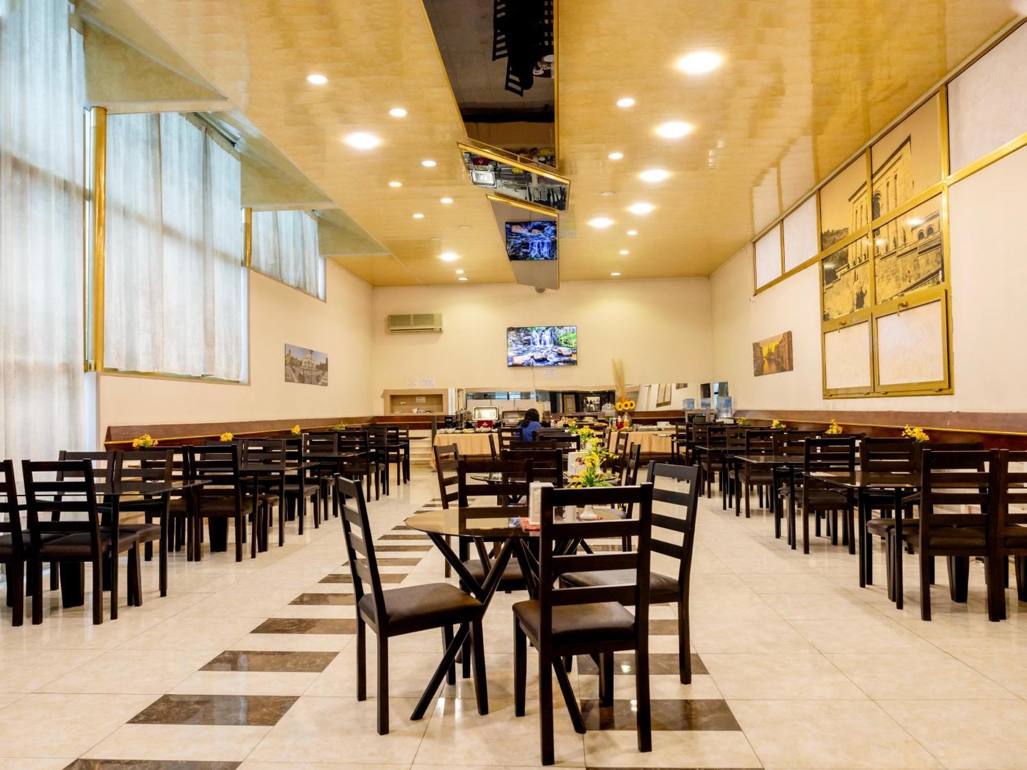 Comfort Hotel Erivan Exterior foto